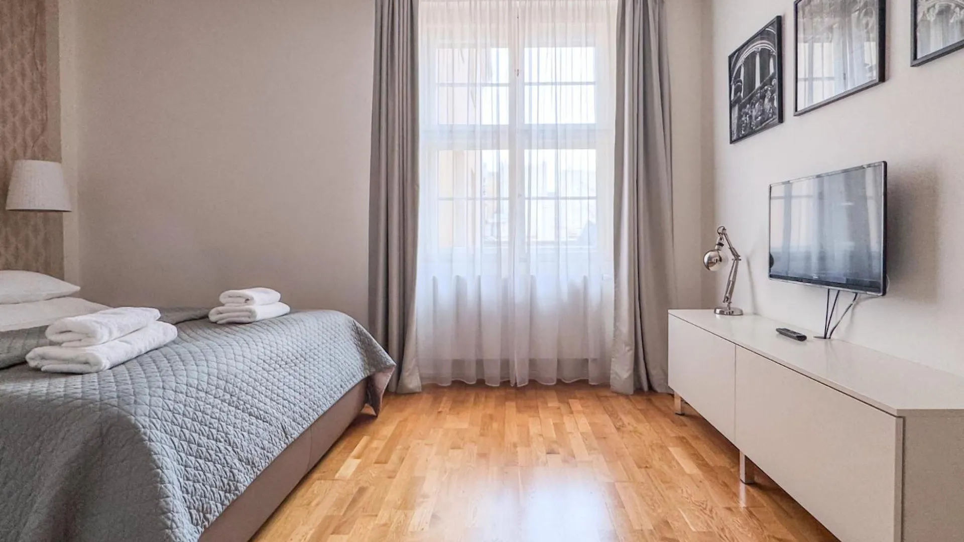 Unique Old Town Apartments At Palace Dlouha Prague