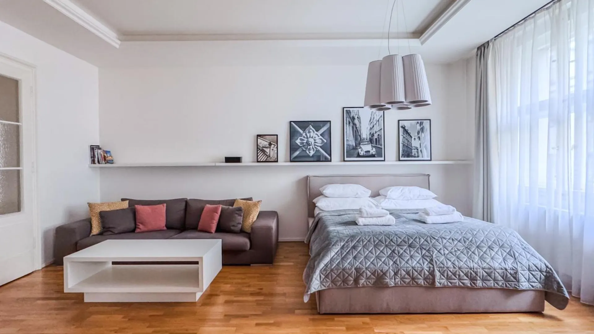 Unique Old Town Apartments At Palace Dlouha 프라하